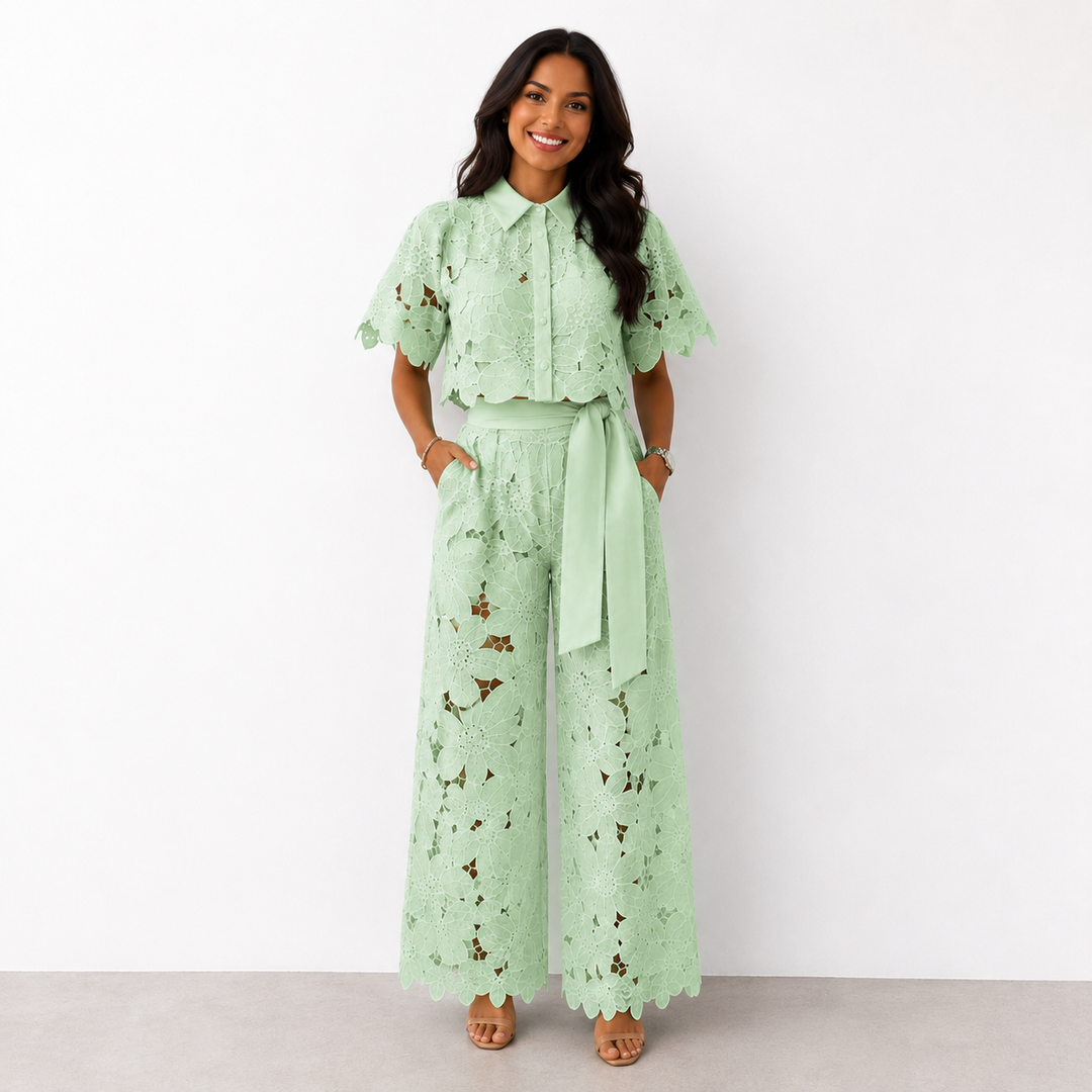 Isabella | Tweedelige Set Dames met Kanten Details 0