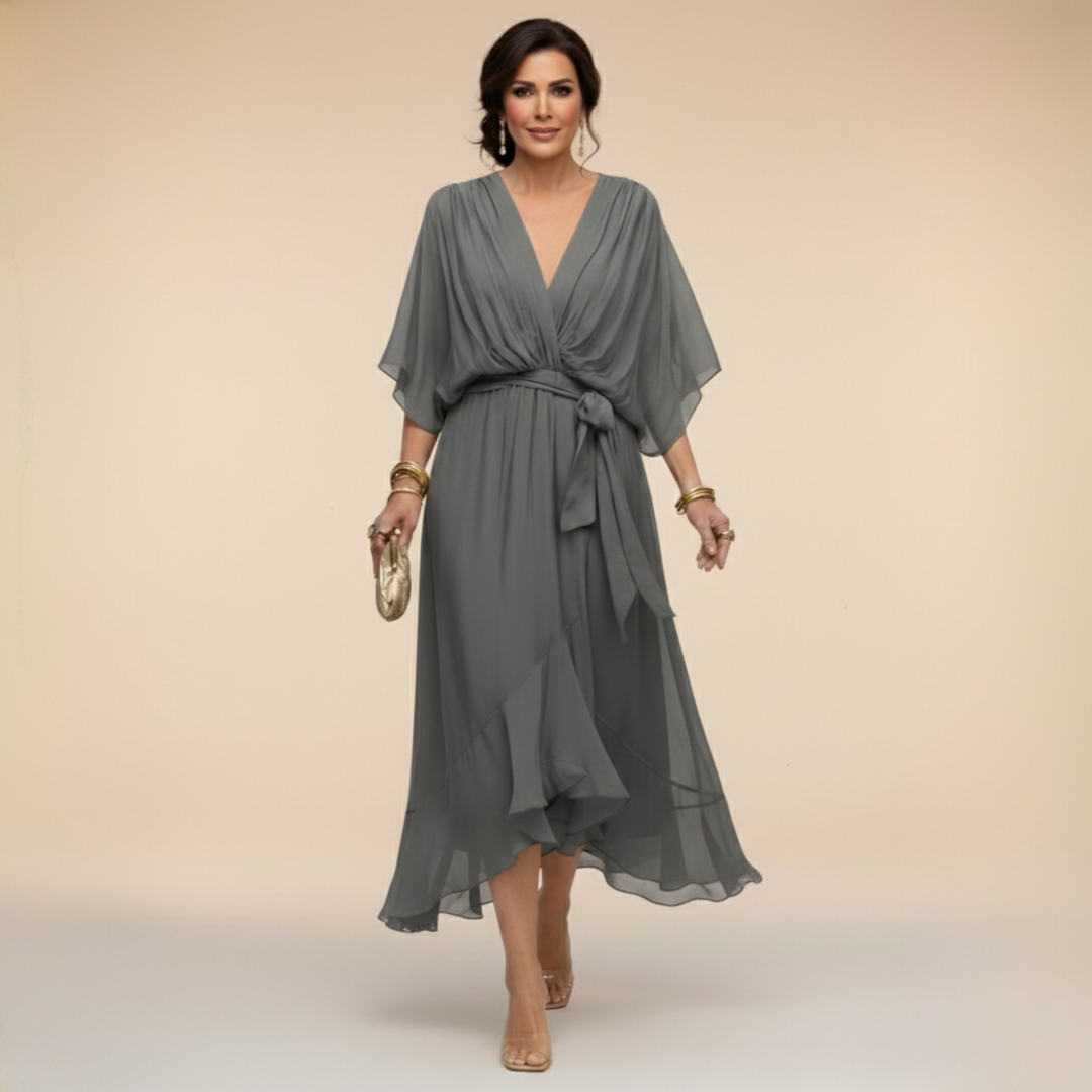 Monique | CHIFFON JURK MET V-HALS™ 9