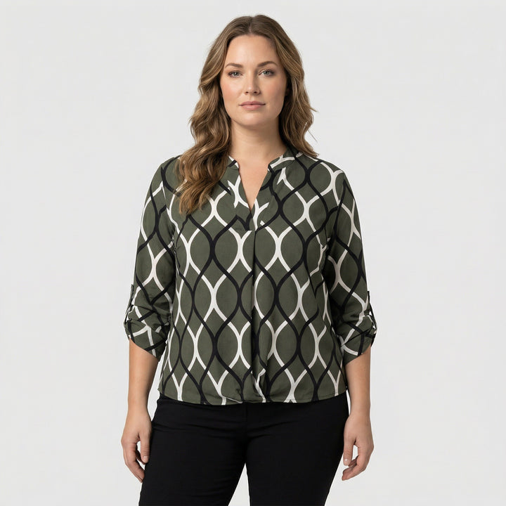 Nore | Flatterende damesblouse met elegant patroon