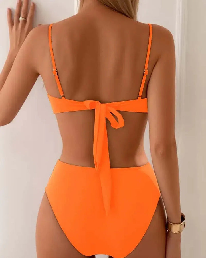 Vega | Elegante Bikini met Verstelbare Strikbanden 6